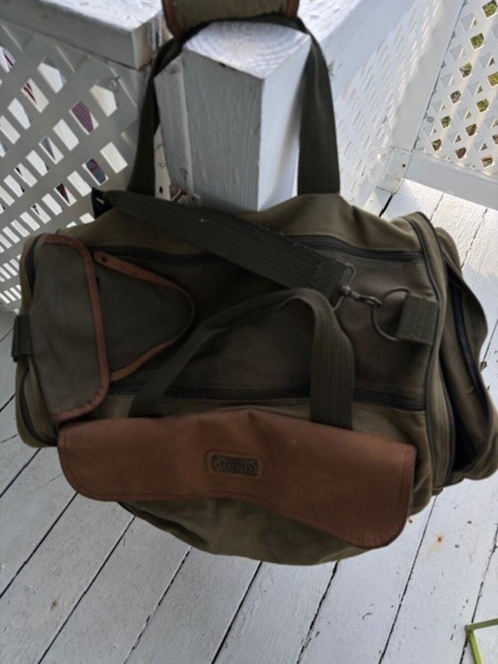 Vintage Jeep Travel Equipment Duffel Bag Green Canvas Weekender 90s